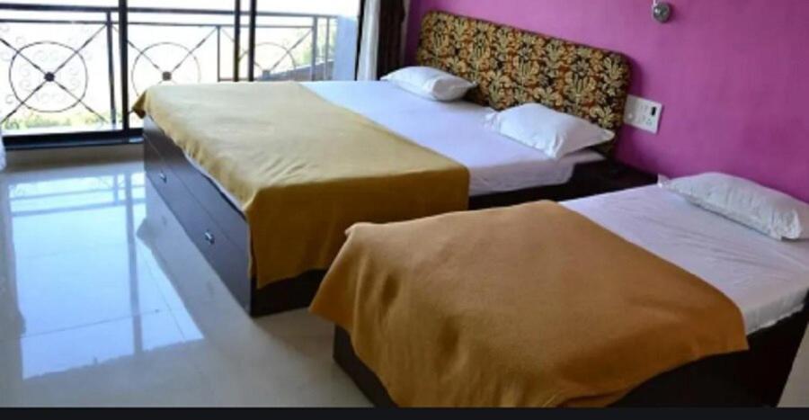 Hotel Manasi Inn Satara Luaran gambar